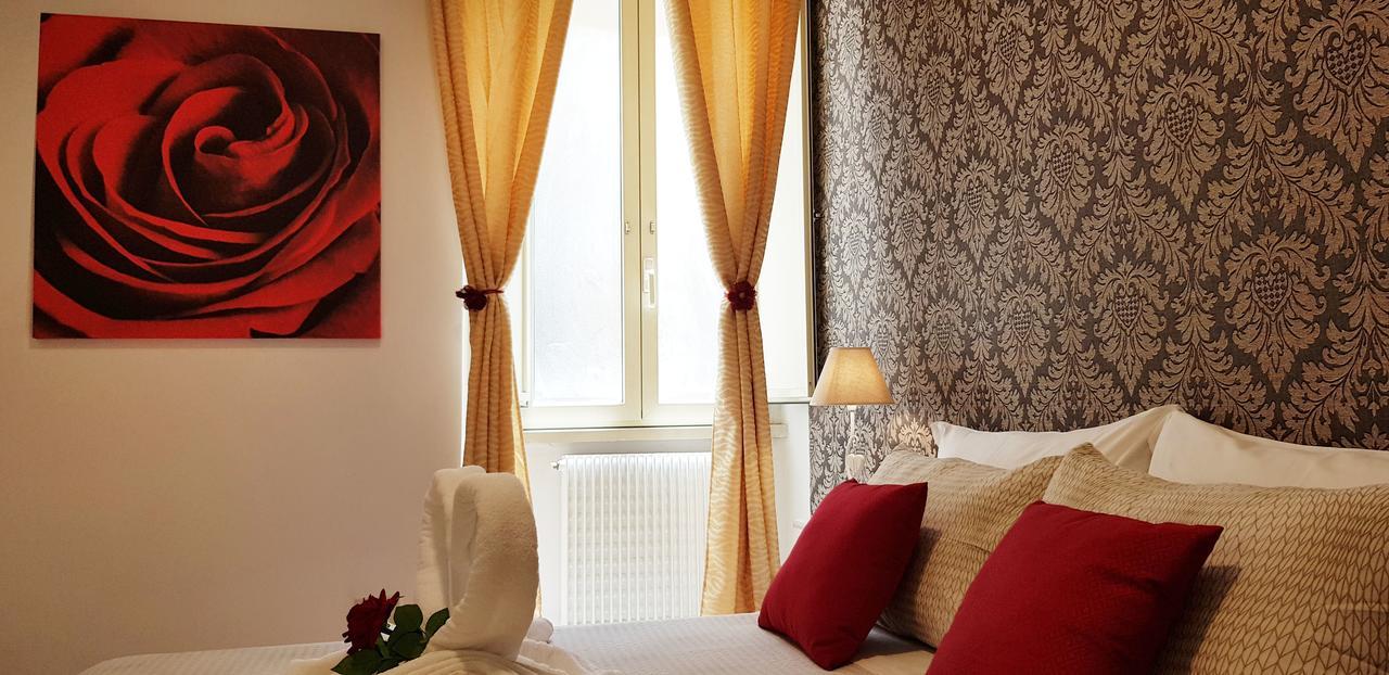 Myomax Guesthouse Róma Kültér fotó